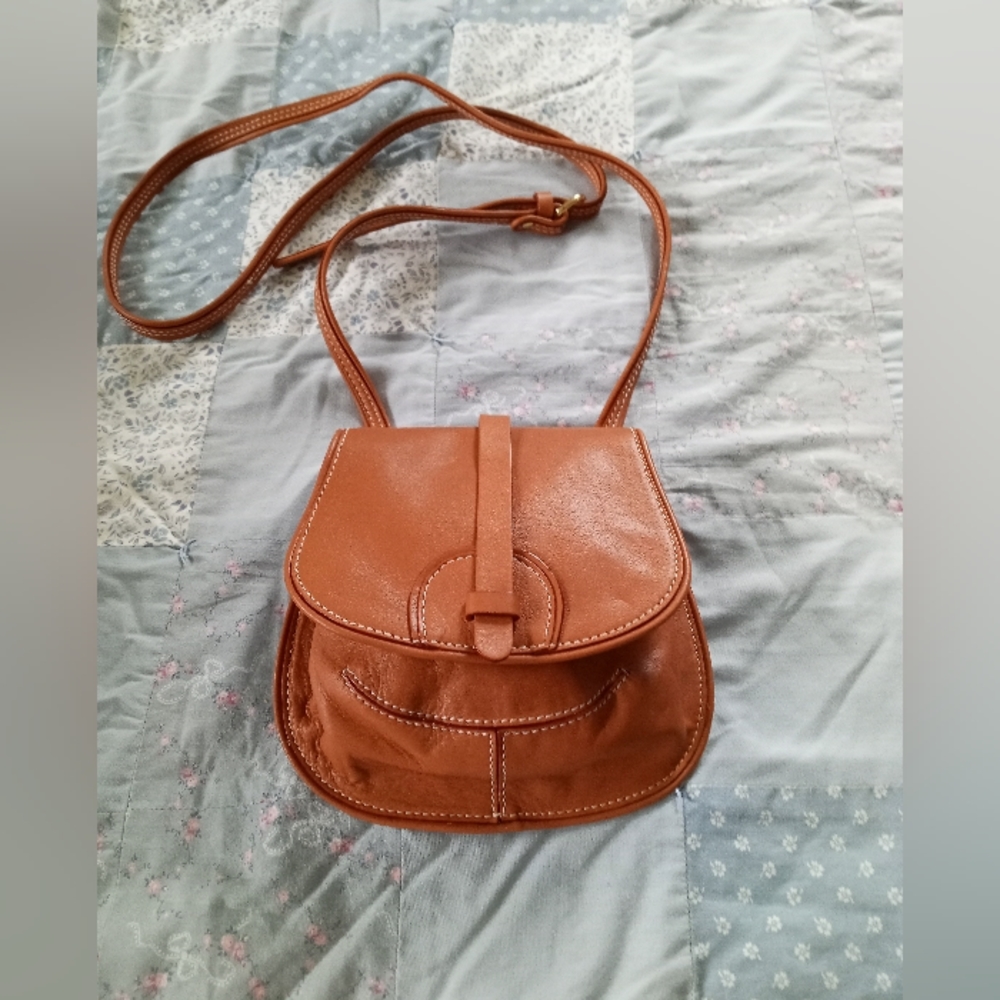 Isaac Mizrahi saddle crossbody